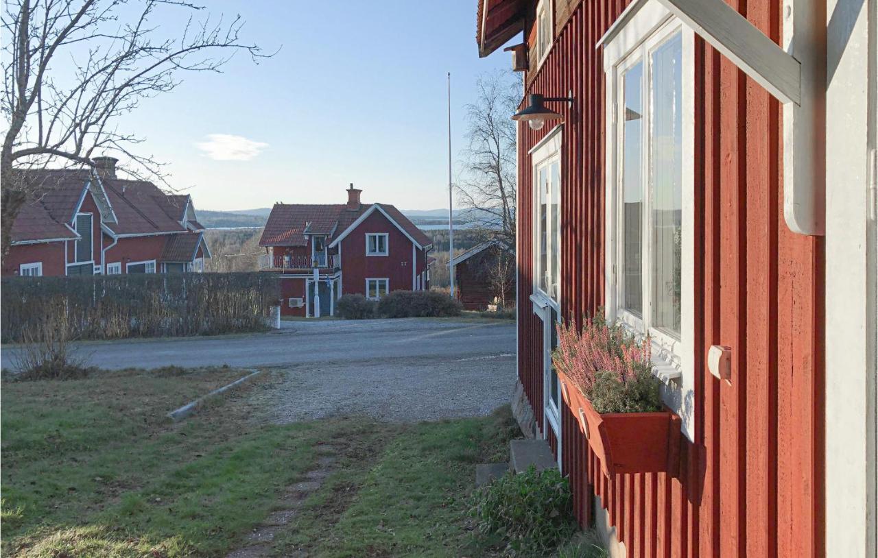 Cozy Home In Raettvik With Kitchen מראה חיצוני תמונה