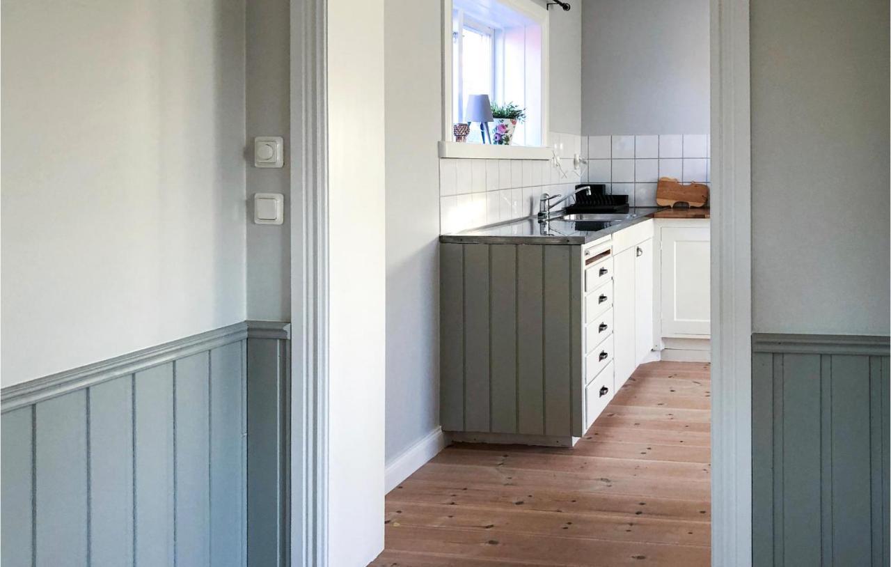Cozy Home In Raettvik With Kitchen מראה חיצוני תמונה